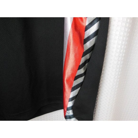 Quicksilver Mens Black, Red, Silver Jersey Tank Top no logo Medium preowned - Picture 3 of 6